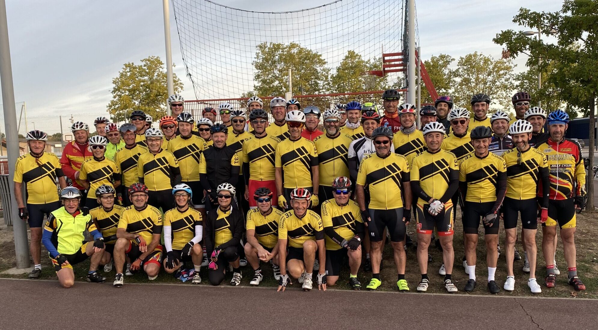 Photo du groupe du club